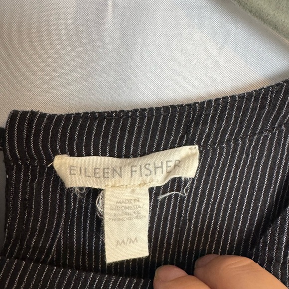 Eileen Fisher Black and White Pinstripe Tunic Top Size Medium - Picture 2 of 6